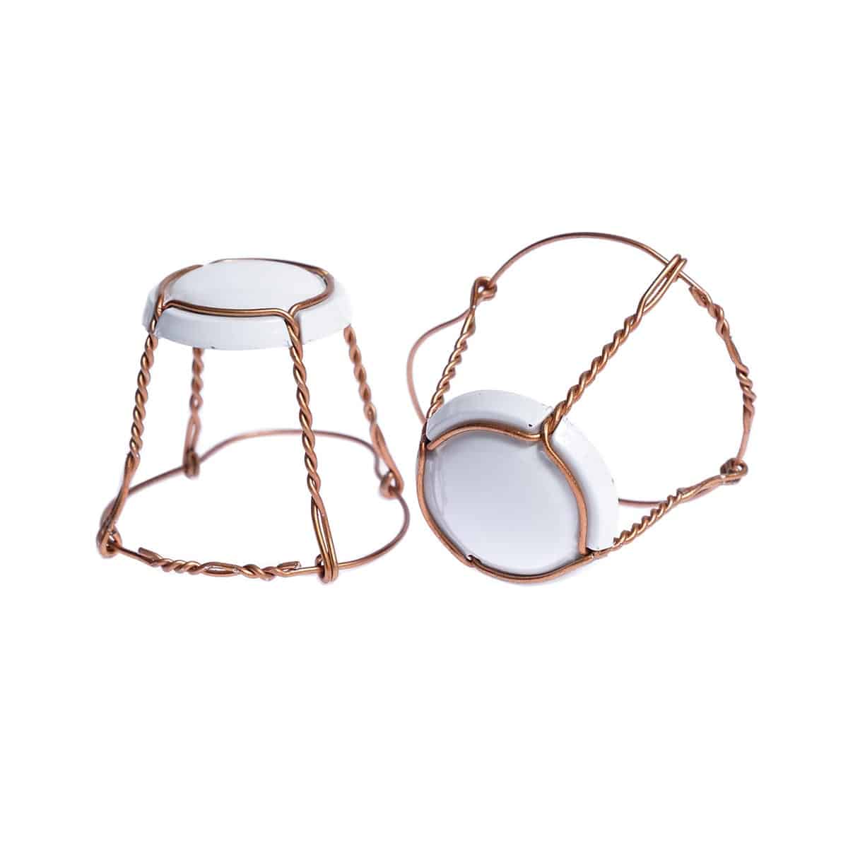 koszyczek - biały połysk z miedzianym drutem